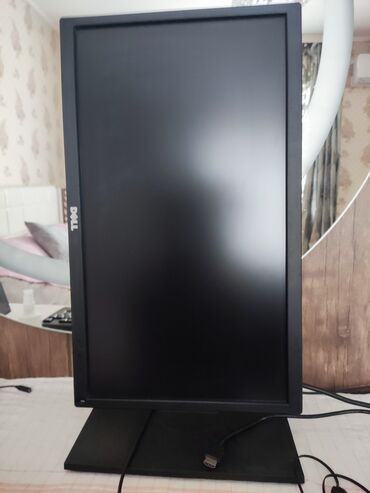 Masaüstü kompüterlər və iş stansiyaları: Gaming/iş üçün hazır stolüstü kompüter komplekti Komponentlər: - — 13