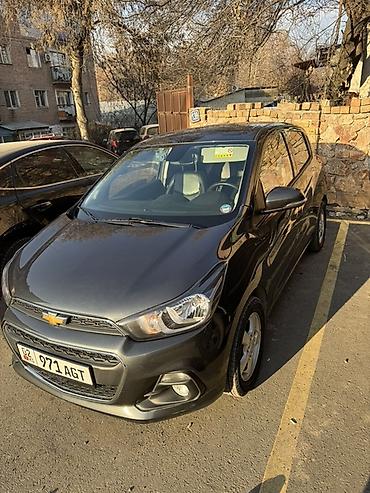 Chevrolet: Chevrolet Spark: 2017 г., 1 л, Автомат, Бензин, Хэтчбэк — 1