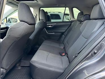 661: Toyota RAV4: 2019 г., 0.5 л, Автомат, Бензин, Внедорожник — 4