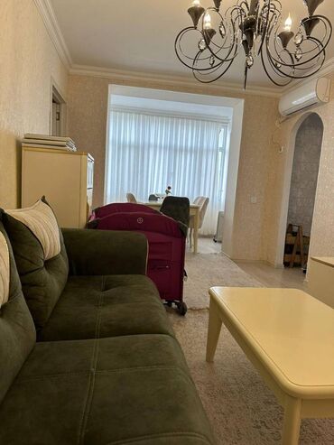 Köhnə tikili: Bakı, 2 otaqlı, Köhnə tikili, m. Həzi Aslanov, 60 kv. m — 2