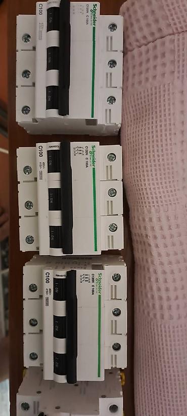 guller sekilleri: Schneider Electric Elektrik avtomat, 3 faza, 500 Vt — 3