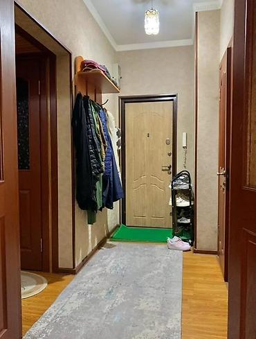 Продажа комнат: Продаётся уютная 3-комнатная квартира в хорошем районе.Рядом школа — 1