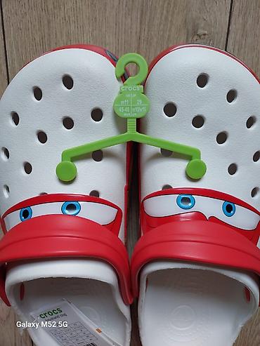 Босоножки, сандалии, шлепанцы: Мужские сандалии, 44, Crocs, Новый, цвет - Белый, Самовывоз — 2