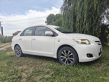 авто ярис: Toyota Yaris: 2008 г., 1.5 л, Автомат, Бензин, Седан — 1