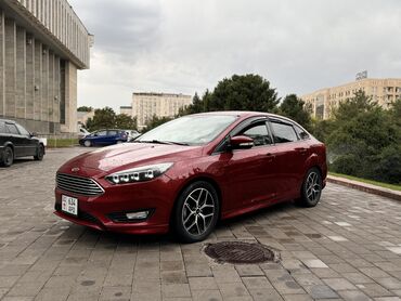 Ford: Ford Focus: 2017 г., 2 л, Автомат, Бензин, Седан