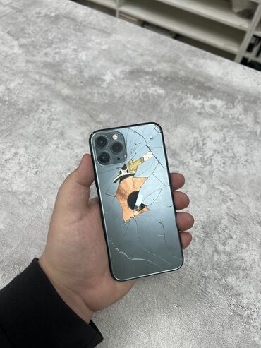 iphone под подушкой: IPhone 11 Pro, Колдонулган, 64 ГБ