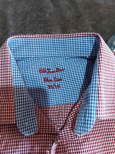 pull and bear belgrade: Muški lot garderobe koji se sastoji od tri komada: - **C&A — 7
