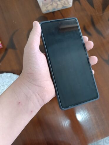 телефоны fly cirrus 7: Xiaomi 13 Pro, 512 ГБ, цвет - Черный, 
 Отпечаток пальца