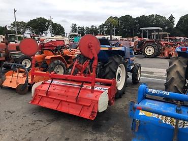 Другие тракторы: Продается японский трактор Iseki TU200, полный привод, с фрезой — 4