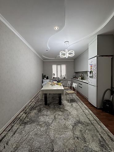 Продажа коттеджей и домов: ✨Продаётся дом в с. Новопавловка (Бишкек)✨ 🏡Характеристики: • Участок — 15