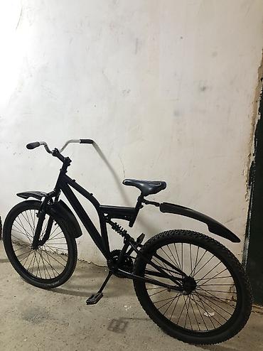 velosiped 26: İşlənmiş Şəhər velosipedi Adidas, 26", sürətlərin sayı: 32, Ünvandan götürmə, Ödənişli çatdırılma — 2