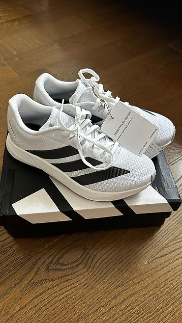 qacış ayaqqabı: Adidas, Ölçü: 36, rəng - Ağ, Yeni — 1