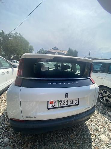 mini ev: FAW Besturn: 2024 г., Автомат, Электромобиль, Минивэн — 3