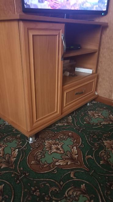 диваны цены: Продаются разные хозяйственные изделия и мебель: 1) Металлическая — 3