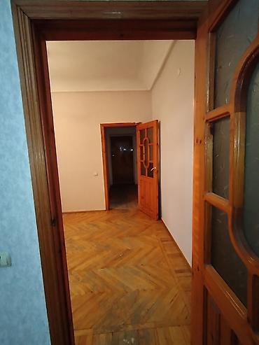 qara qarayev ev: Bakı, Yasamal, 2 otaqlı, Köhnə tikili, m. İçərişəhər, 50 kv. m — 5