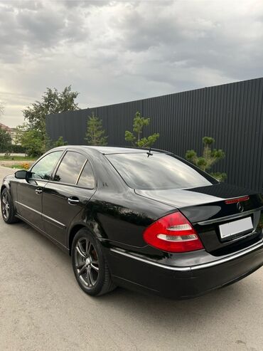 Mercedes-Benz: Mercedes-Benz E-Class: 2003 г., 3.2 л, Автомат, Бензин, Седан