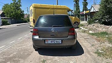 жак бу: Volkswagen Golf: 1999 г., 1.6 л, Кол менен иштөөчү, Бензин, Хетчбек — 4
