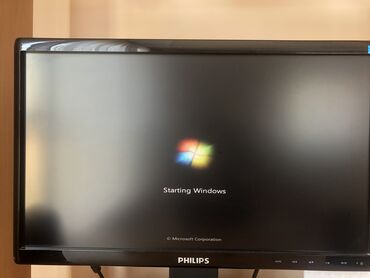 Desktop računari i radne stanice: Računar u odličnom stanju, potpuno ispravan, izuzetno očuvan — 10