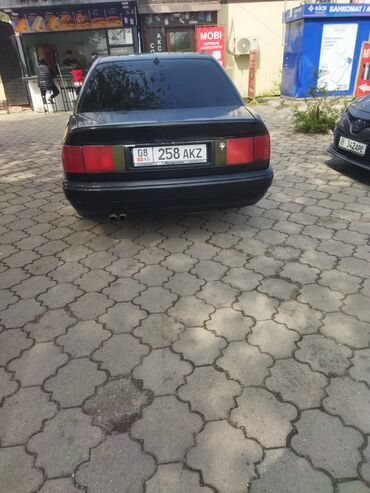 Audi: Audi S4: 1992 г., 2.6 л, Механика, Бензин, Седан