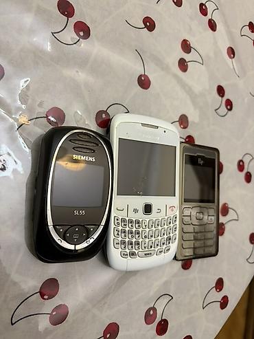 nokia 2720 fold: Kolleksiya üçün 3 ədəd klassik mobil telefon paketi: 1) Siemens SL55 — 5