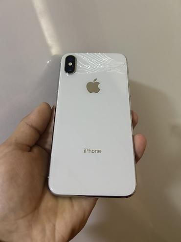iphone xe: IPhone X, 64 GB, Gümüşü, Qırıq — 1