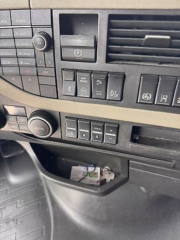 Тягачи: Тягач, Volvo, 2017 г., Тентованный — 11