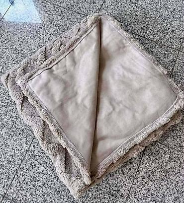 Ćebad i pokrivači: Plisani flekeri za ugaonu garnituru. U pakovanju dolaze 3 komada — 11