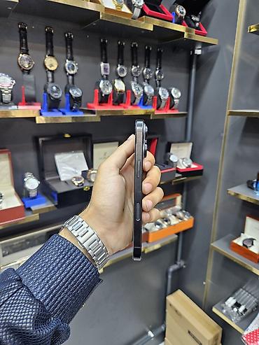 iphone 16 pri: IPhone 14 Pro, Qara, Simsiz şarj — 1