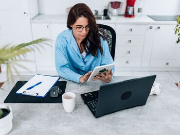 Ofis-menecerlər, katiblər: Ofis menecer, katib tələb olunur, Tam iş günü, 30-45 yaş, 1 ildən az təcrübə