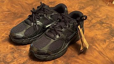 Личные вещи: Мужские кроссовки, 43, Nike, Новый, цвет - Черный — 1