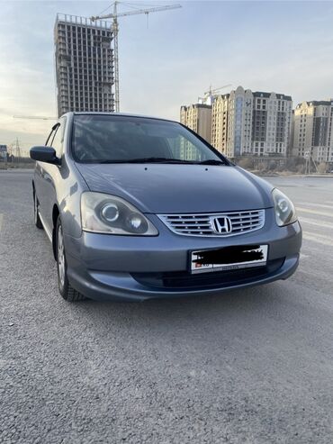 Honda: Honda Civic: 2005 г., 1.7 л, Вариатор, Бензиновая, Хэтчбэк — 5
