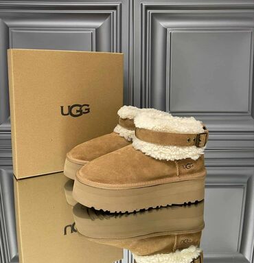 Ugg obuća: 36-41.Cena 14.000 din. 100% koža — 1