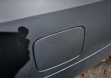 motor: POKLOPAC CEPA REZERVOARA ZA NISSAN PRIMERA | Nissan primera poklopac — 1