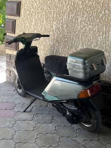 мопед бензин: Скутер Yamaha, 150 куб. см, Бензин, Колдонулган