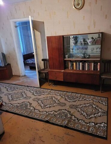 2 комнаты, 42 м², Хрущевка, 4 этаж, Старый ремонт