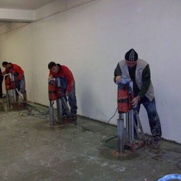 Beton işləri: #Betonkesme #betondeşmə Beton kubik kərpic - dən kəsim deşim — 28