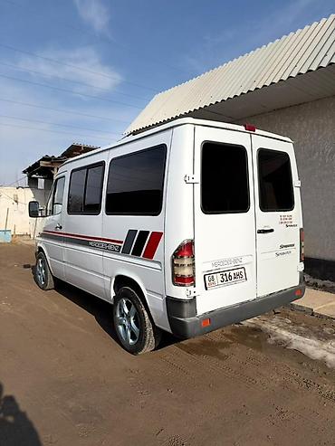 Mercedes-Benz: Mercedes-Benz Спринтер: 2000 г., 2.2 л, Механика, Дизель, Фургон at lalafo.kg — 4 Mercedes-Benz: Mercedes-Benz Спринтер: 2000 г., 2.2 л, Механика, Дизель, Фургон — 4