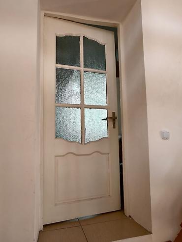 Люстры: Продаются предметы интерьера и мебели: 1) Люстра потолочная на 8 — 9