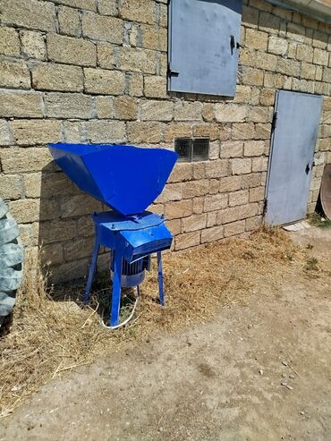 qumlama aparati qiymeti: Yem dəyirmanı,3 faza, 12kw, 1 saata 1 ton