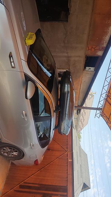 купить автобокс на крышу: Автобокс на крышу автомобиля - Жёсткий багажный бокс установлен на — 1