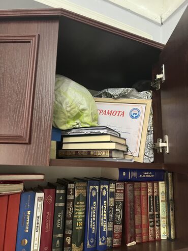 Другая мебель: Германская стенка б/у находится в Жалал абаде в хорошем состоянии не — 9