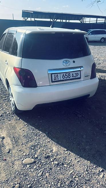 стекло тойота ист: Toyota Ist: 2003 г., 1.3 л, Автомат, Бензин, Хэтчбэк — 5