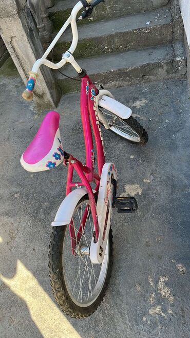 roze boje: U top stanje bicikl ispravno