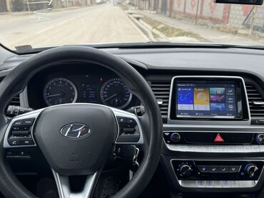 Hyundai: Hyundai Sonata: 2020 г., 2 л, Автомат, Газ, Седан — 8