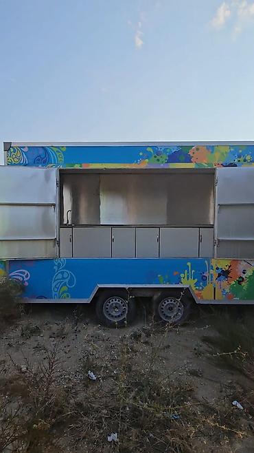 caravan satisi: Salam Seyyar ve ya haradasa saxlayib qida satisi ile mesqul olmaq — 2
