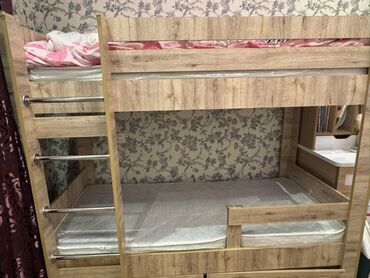 pul agaci: Oğlan və qız üçün, Yeni, Çarpayı, Matras ilə, Siyirməli, Laminat