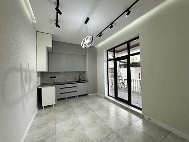 Продажа коттеджей и домов: 🏡 **Продаётся новый дом в Бишкеке!** 📍 Бишкек, Новопавловка 🛏️ 5 — 6
