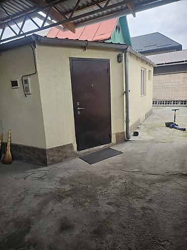 аренда кызыл кия: 37 м², 2 комнаты, Без животных — 4
