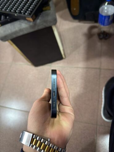 Apple iPhone: IPhone 14, Mavi, Face ID — 5