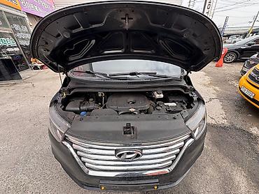 Hyundai: Hyundai Starex: 2019 г., 2.5 л, Автомат, Дизель, Минивэн — 11